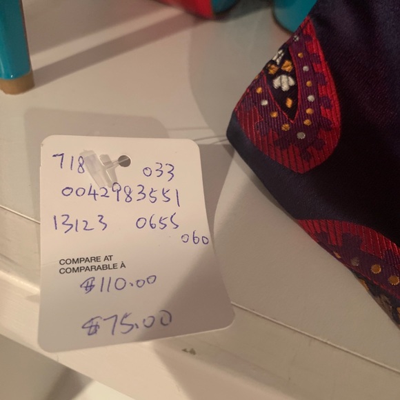 Men’s pocket square - Picture 3 of 6